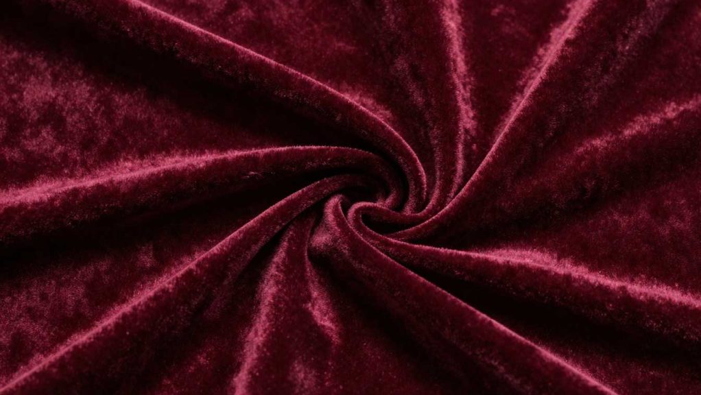 kadife kumaş, kadife nedir, kadife kumaş özellikleri, kadife türleri, döşemelik kadife kumaş, kadife koltuk kumaşı, kadife perde, kadife elbise kumaşı, pamuk kadife, ipek kadife, kadife kumaş fiyatları, kadife kumaş nasıl temizlenir, kadife kumaş nerelerde kullanılır